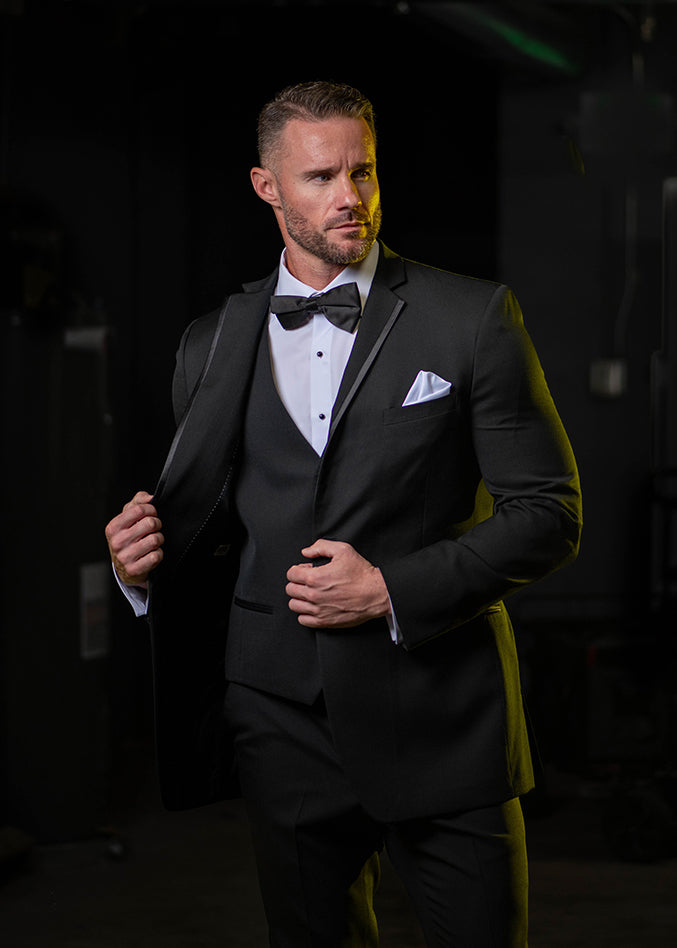 Men’s Tuxedos – Classic & Modern Black-Tie Styles