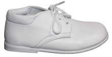 Load image into Gallery viewer, Infant White Round Toe Dress Shoe Lace Up - Noah - Tuxgear